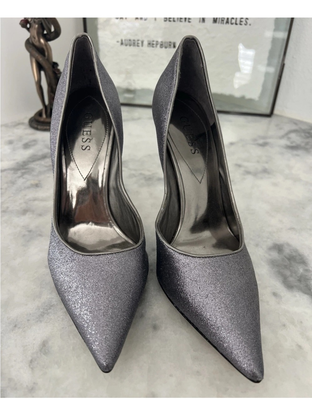 GUESS Women's Glitter Pointed-Toe Pumps - Silver/Purple 9.5